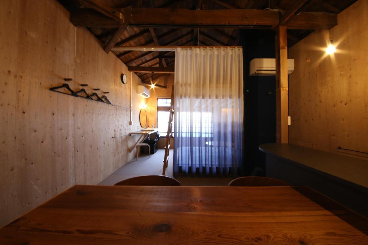 Hostel まちの別邸 緝 Shu Kōchi Exteriér fotografie